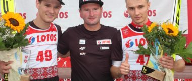 PK Rena: Sześciu Polaków na starcie